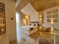 Viaggia in Puglia: Scegli Vittorio Emanuele Charming Suites, Affittacamere e Monopoli!